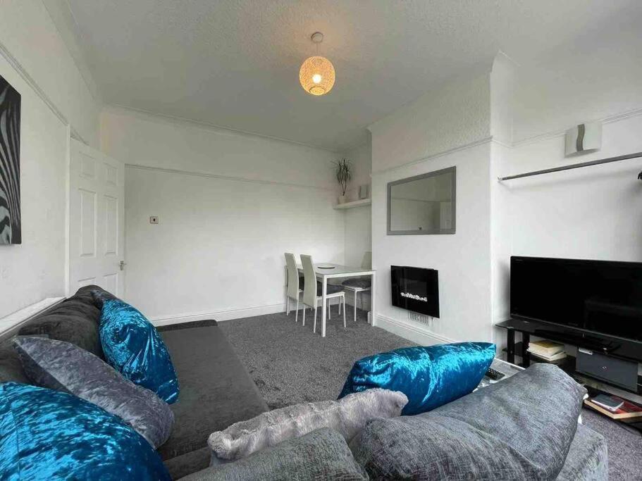 2 Bed Sleeps 6 Beach Retreat St Annes On Sea Villa Lytham St Annes Exterior photo