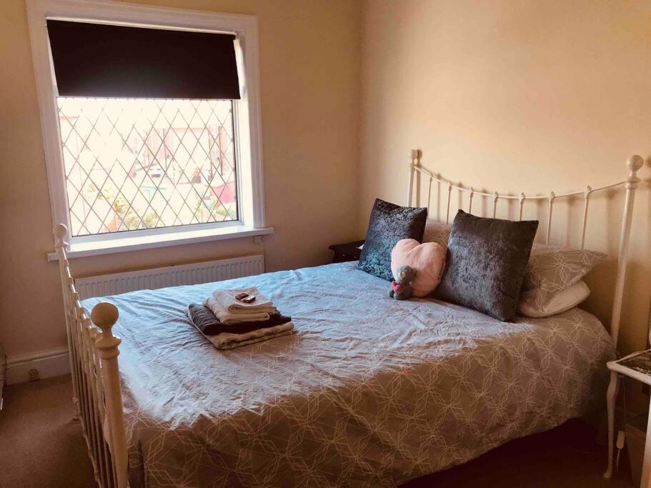 2 Bed Sleeps 6 Beach Retreat St Annes On Sea Villa Lytham St Annes Exterior photo