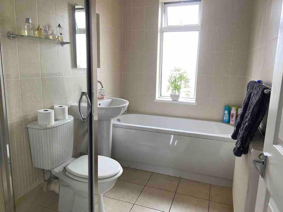 2 Bed Sleeps 6 Beach Retreat St Annes On Sea Villa Lytham St Annes Exterior photo