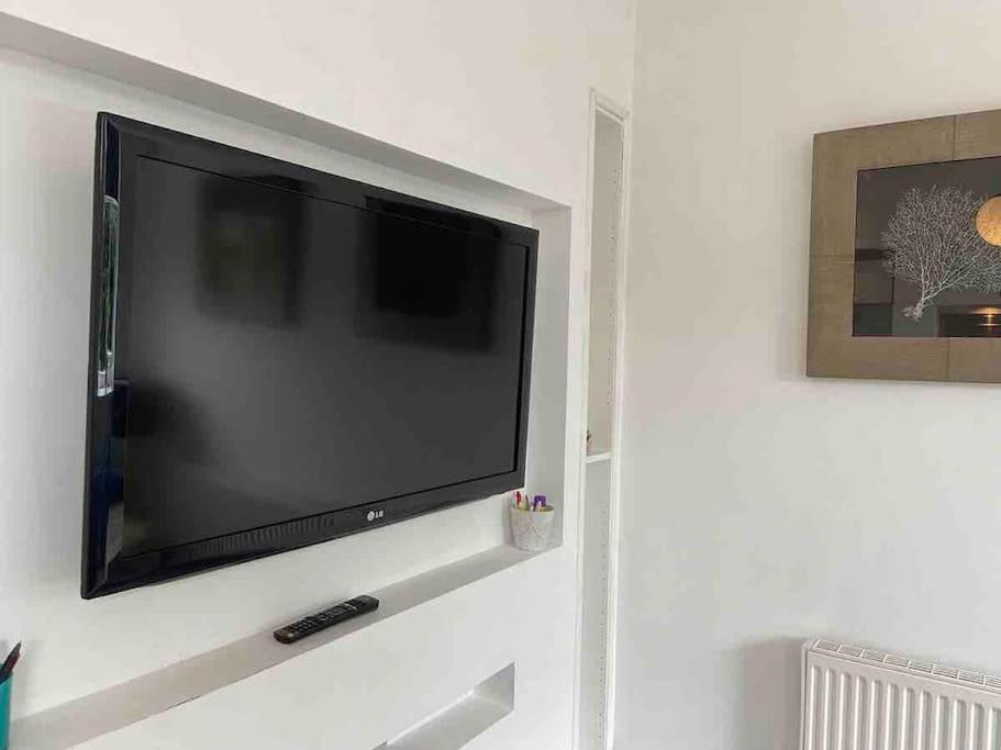 2 Bed Sleeps 6 Beach Retreat St Annes On Sea Villa Lytham St Annes Exterior photo