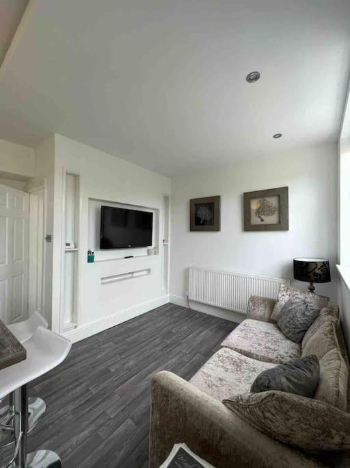 2 Bed Sleeps 6 Beach Retreat St Annes On Sea Villa Lytham St Annes Exterior photo